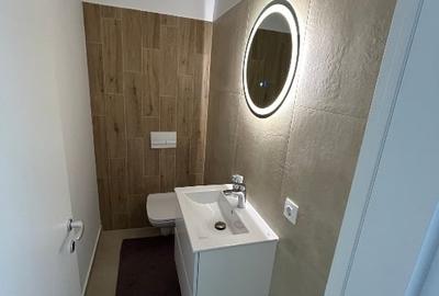 Apartament cu 3 camere decomandat în Tractorul - 11