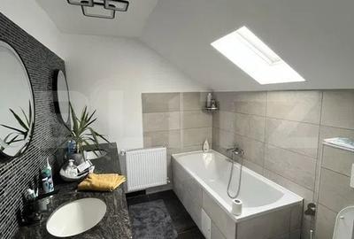 Casă cu 3 camere în Păuloaia - 6