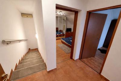 Apartament cu 3 camere decomandat în Dumbrăvița - 2