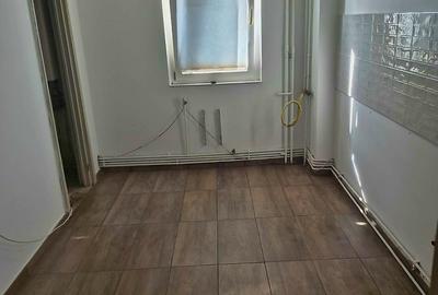 2 camere Eremia , Decomandat / Centrală , poziție DEOSEBITĂ ! - 6