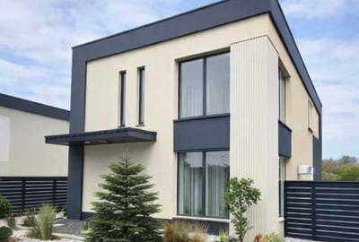 Casă cu 4 camere în Central - 3