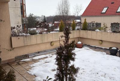 Apartament cu 3 camere decomandat, mobilat în Primăverii - 1