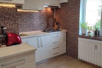 //2 CAMERE// GHEORGHE DOJA// - 7