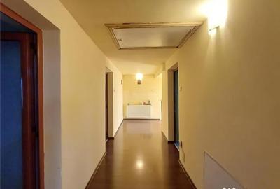 Casă cu 5 camere cu Teren 920 Mp în Domnești - 16