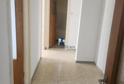Apartament cu 4 camere semidecomandat, mobilat în Berceni - 9