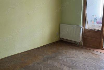 Apartament de vanzare - 5