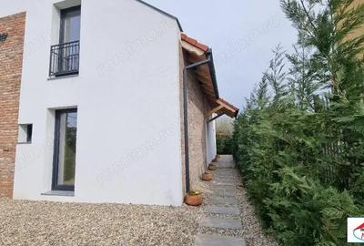 Casa noua parter si mansarda cu 5 arii in Paulesti ( ID 22971) - 1