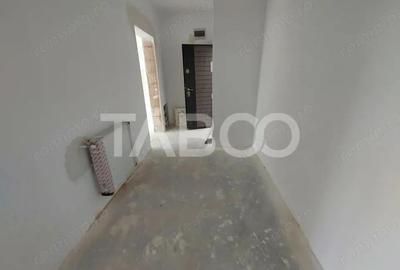 Garsonieră decomandată în Central - 1