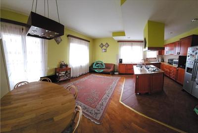 Vand casa de 380 mp, cu teren de 3500 mp in Sangeorgiu de Mures - 4