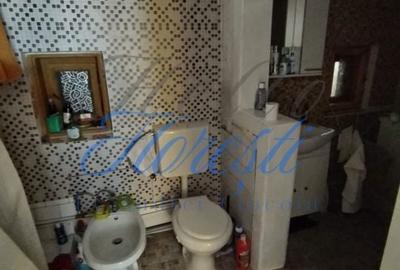 Casă cu 3 camere semidecomandat cu Teren 418 Mp în Florești - 7