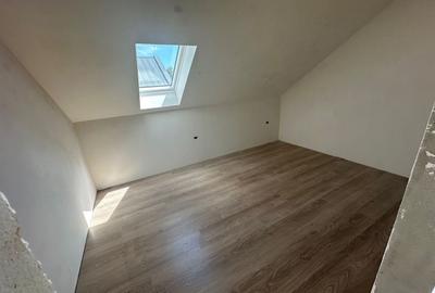 Apartament cu 2 camere decomandat în Freidorf - 8