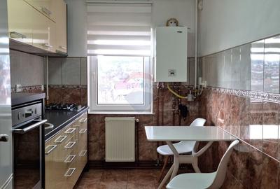 Apartament 3 camere de inchirat - Zona centrala Codlea - Comision 0% - 12