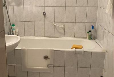 Gorjului Apartament 3 camere la 3 minute de metrou, centrala proprie - 4