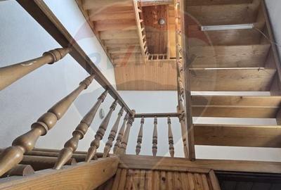 DE VANZARE Casa / Vila cu 11 camere de vanzare in zona Parcul Carol - 38