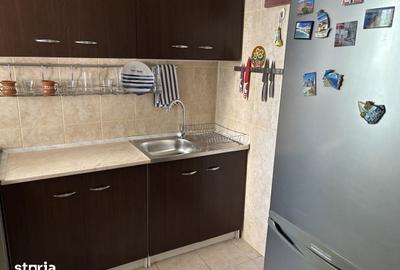 Apartament cu 2 camere semidecomandat, mobilat în 1 Mai - 5