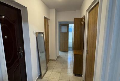 Apartament cu 3 camere decomandat în Drumul Găzarului - 1