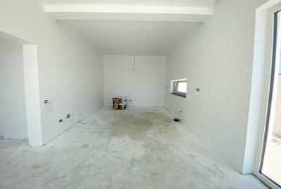 Casa la sol cu Panouri Solare Finisaje premium Predare la alb Constructie 2025 - 11