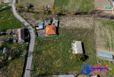 Teren de 2911 mp, în Zebil - 6