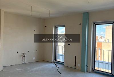 Apartament cu 3 camere semidecomandat în Mărăști