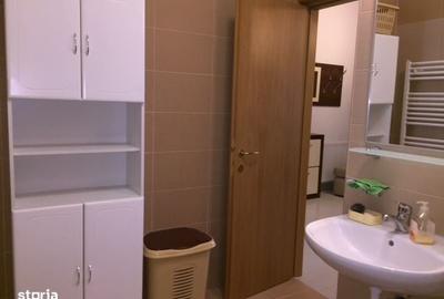 Apartament cu 2 camere decomandat în Central - 4