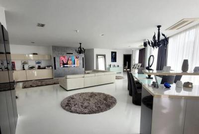 Apartament cu 3 camere decomandat în Tomis Nord - 6