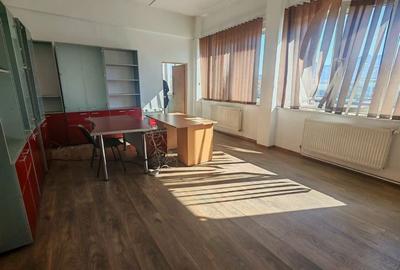 Spațiu comercial, de 80 mp, în Uzina 2 - 13
