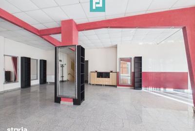 Spațiu comercial, de 152.71 mp, în Central - 4