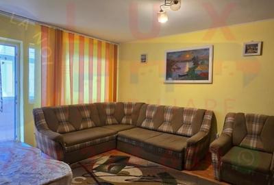 Apartament cu 2 camere decomandat, mobilat în Piața Veche