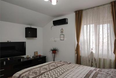 Casă cu 7 camere cu Teren 500 Mp în Păulești - 3