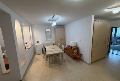 Apartament cu 3 camere decomandat, mobilat în Central - 4