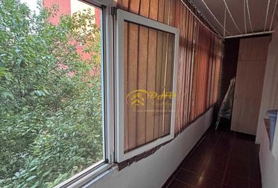 Apartament cu 3 camere în Podu Roș - 7