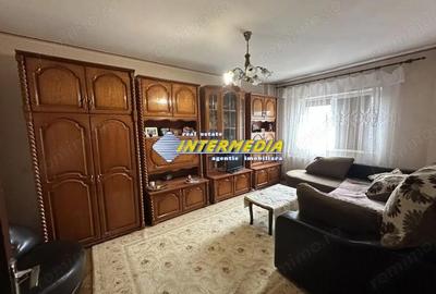 Apartament cu 3 camere decomandat în Cetate - 3