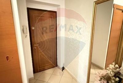 VANZARE Apartament cu 2 camere in zona Favorit / Drumul Taberei - 18