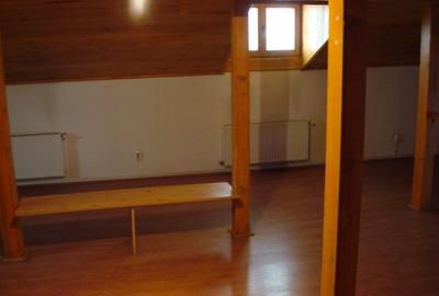 Casă cu 5 camere cu Canalizare în Ultracentral - 17