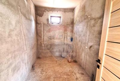 Casa / Vila de vanzare la gri - Bajani jud.Buzau - 6