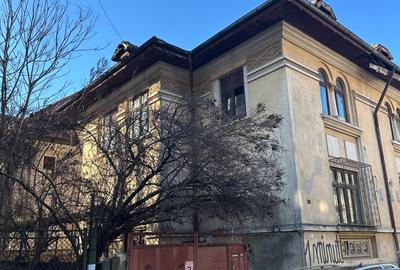 VILĂ SUPERBĂ DE VÂNZARE | ZONA GARA DE NORD | BIJUTERIE INTERBELICĂ - 2