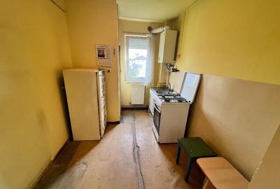 VAND apartament 2 camere semidecomandat,zona Calea Cisnadiei - 6