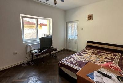 Casă cu 5 camere cu Canalizare în Coiciu - 3