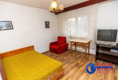 Apartament cu 3 camere decomandat în E3