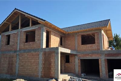 Casă cu 4 camere cu Teren 500 Mp în Sângeorgiu de Mureș - 5