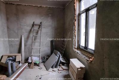 Sinaia / Peles - Vila D + P + M - 10 Camere - 260 mp utili - 700 mp teren - 10