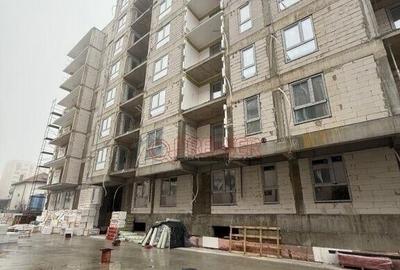 Apartament cu 3 camere decomandat în Brâncoveanu