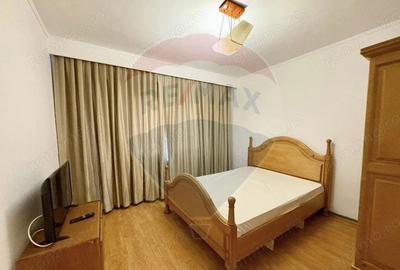 Apartament cu 3 camere decomandat, mobilat în Central - 4