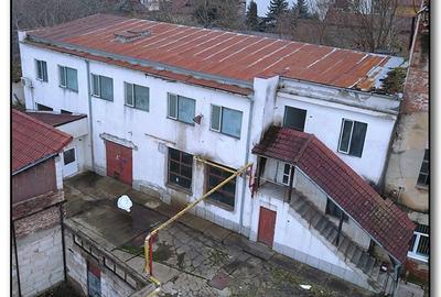 Spațiu comercial, de 606 mp, în Central - 1