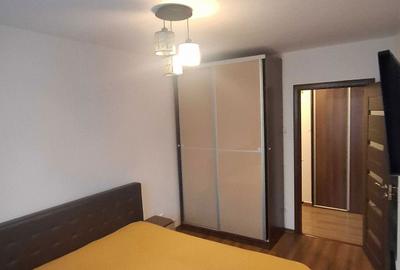 Apartament cu 2 camere decomandat, mobilat în Teiul Doamnei - 3