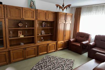 Apartament cu 2 camere decomandat în Petros - 4