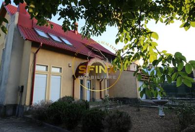 Casă individuală cu 7 camere cu Canalizare în Periș - 1