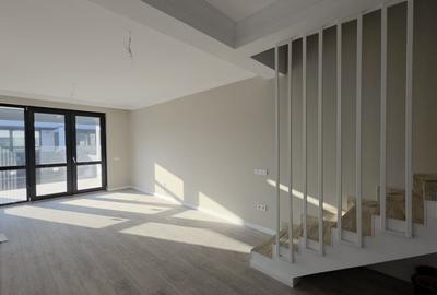 Duplex cu 3 camere cu Canalizare în Sânpetru - 12