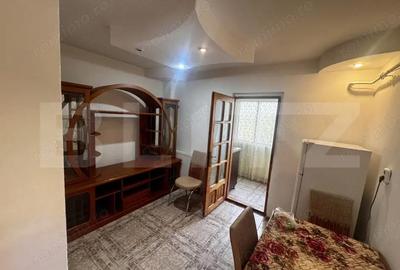 Apartament cu 3 camere decomandat în 1 Mai - 3