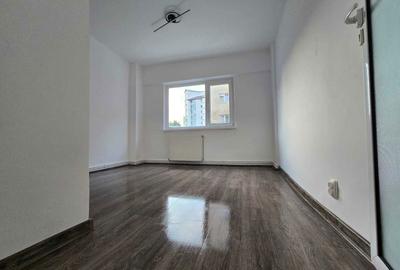 Apartament cu 2 camere decomandat în Central - 4